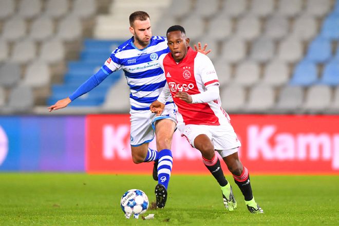 体育总监在 体育总监在