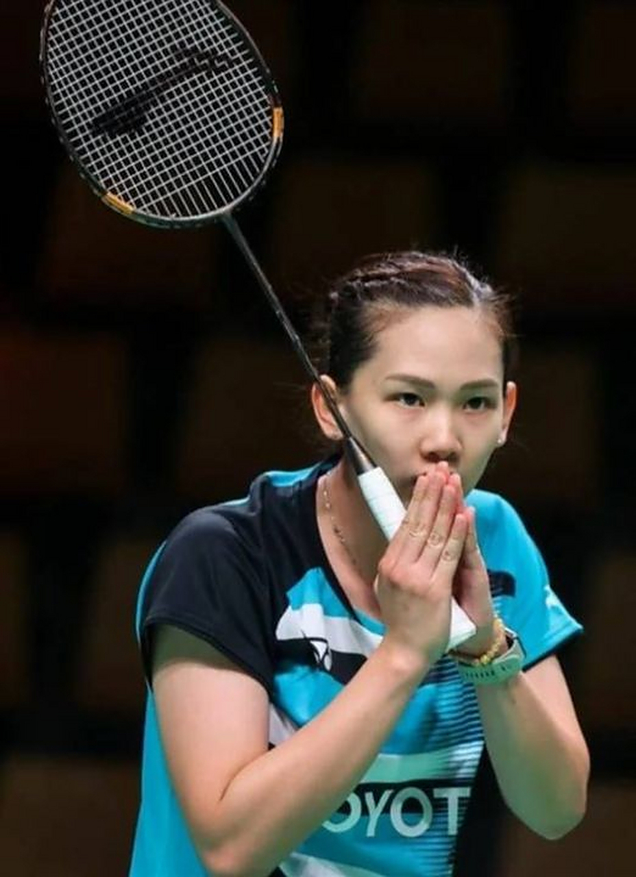 在替补席观 在替补席观